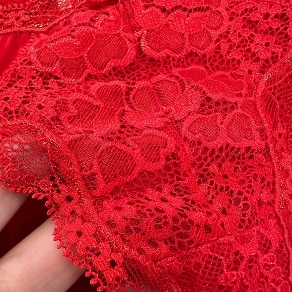 Victoria’s Secret lace panties lot of 3 size S - Picture 2 of 6